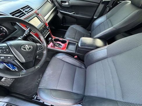 Used 2017 Toyota Camry SE FWD image 10