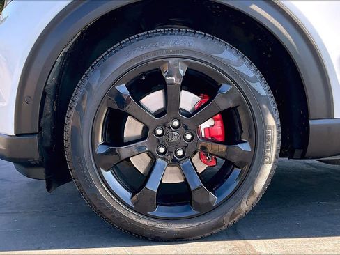 Used 2020 Ford Explorer ST w/ ST Street Pack image 12