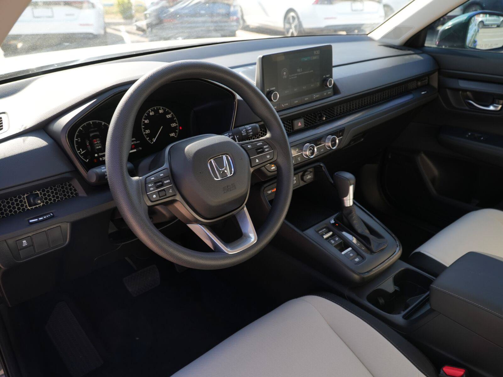 Used 2025 Honda CR-V EX image 7