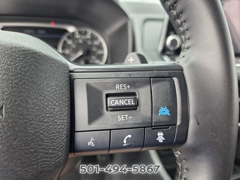 Used 2025 Nissan Rogue SV FWD image 24
