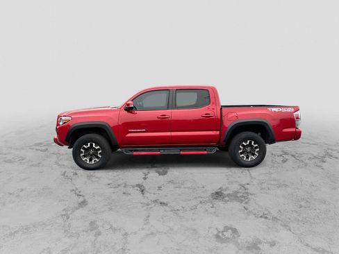 Used 2021 Toyota Tacoma TRD Off-Road w/ Technology Package AWD/4WD image 5