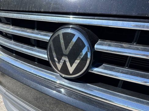 Used 2024 Volkswagen Tiguan S image 6