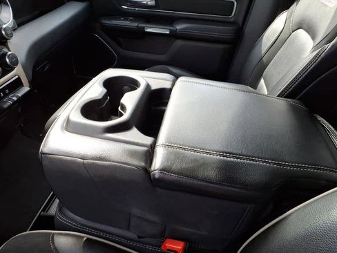 Used 2022 RAM 1500 Laramie image 11