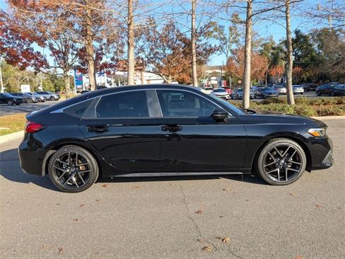 Certified 2023 Honda Civic Sport Touring image 7