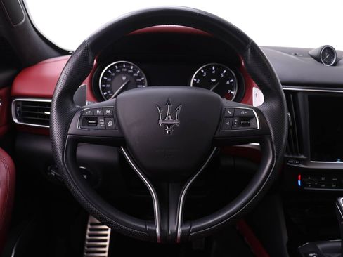 Used 2021 Maserati Levante GTS AWD/4WD image 18
