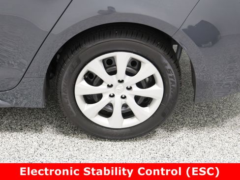 Used 2024 Toyota Corolla LE image 10