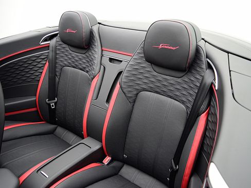 Used 2025 Bentley Continental GT Speed image 40