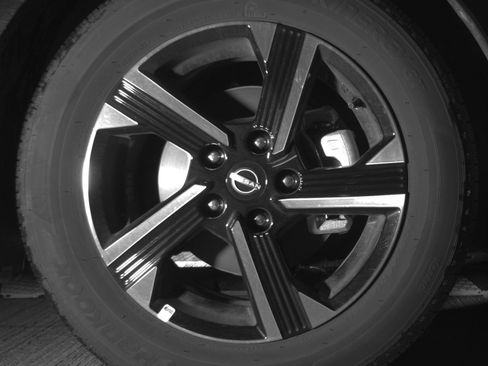 Used 2025 Nissan Sentra SV image 13