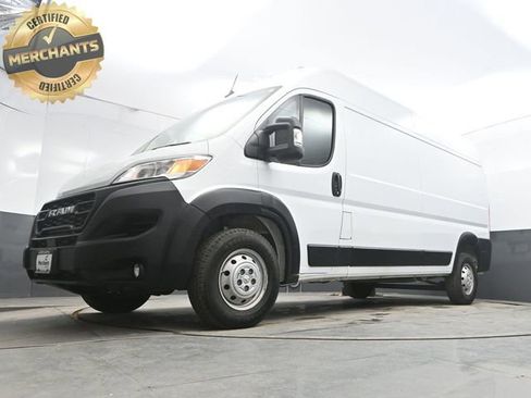 Used 2023 RAM ProMaster 2500 image 34