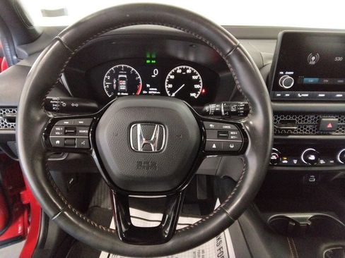 Used 2025 Honda HR-V Sport image 12
