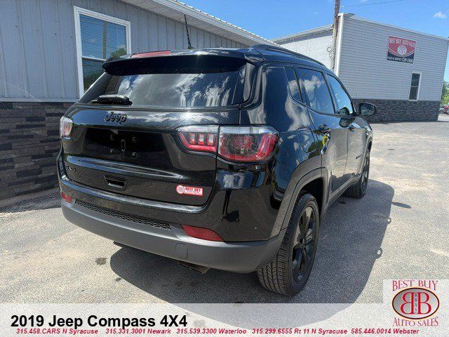 Used 2019 Jeep Compass Latitude AWD/4WD image 7
