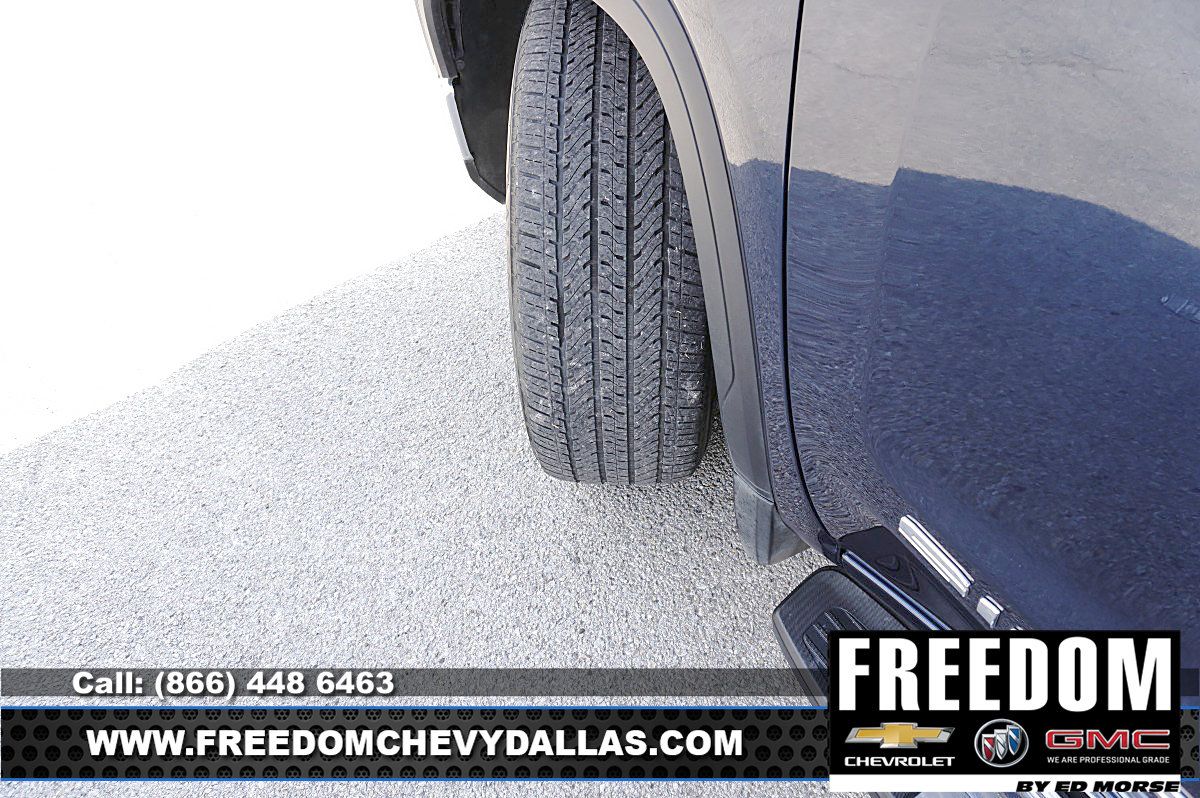 Used 2023 GMC Acadia SLE w/ Driver Convenience Package FWD image 41