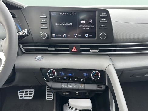 New 2026 Hyundai Elantra Sport FWD image 11