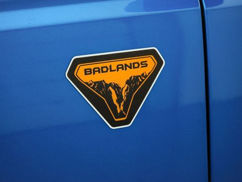 Certified 2025 Ford Bronco Badlands AWD/4WD image 12