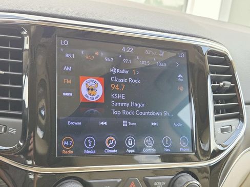Used 2019 Jeep Grand Cherokee Limited w/ Luxury Group II AWD/4WD image 24