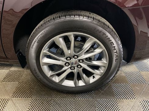 Certified 2023 Buick Enclave Avenir w/ Avenir Technology Package AWD/4WD image 10