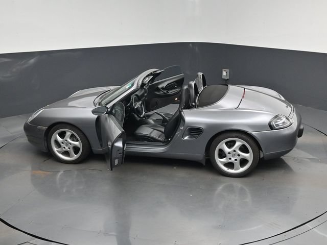 Used 2002 Porsche Boxster RWD image 17