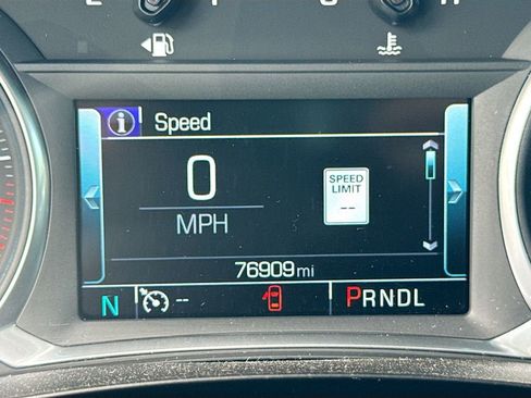 Used 2019 Chevrolet Traverse Premier w/ Redline Edition AWD/4WD image 12