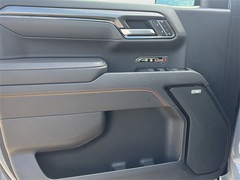 Used 2025 GMC Sierra 1500 AT4 w/ AT4 Premium Package image 20