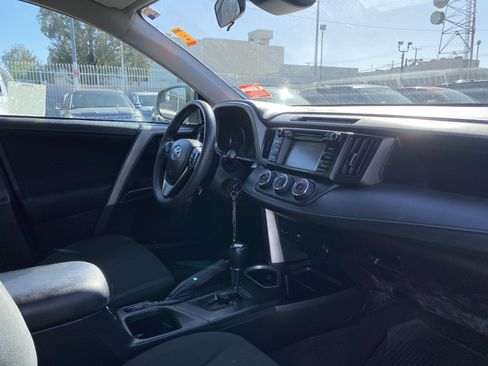 Used 2018 Toyota RAV4 LE w/ Cargo Management Package FWD image 26