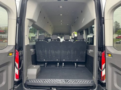 Used 2022 Ford Transit 350 XLT AWD/4WD image 12
