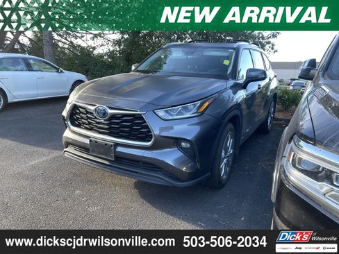 Used 2020 Toyota Highlander Limited AWD/4WD image 5