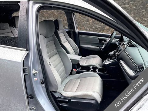 Used 2017 Honda CR-V LX image 7