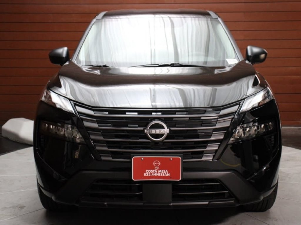 New 2026 Nissan Rogue S FWD image 34