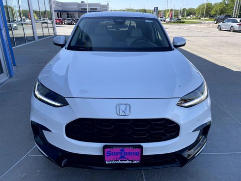 Certified 2025 Honda HR-V EX-L image 5