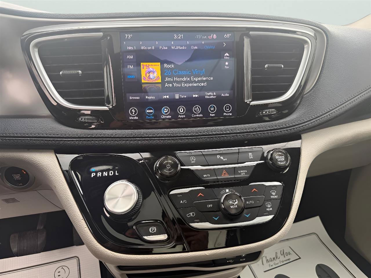 Used 2018 Chrysler Pacifica Limited FWD image 28