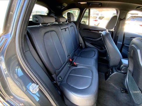 Used 2020 BMW X1 xDrive28i image 18
