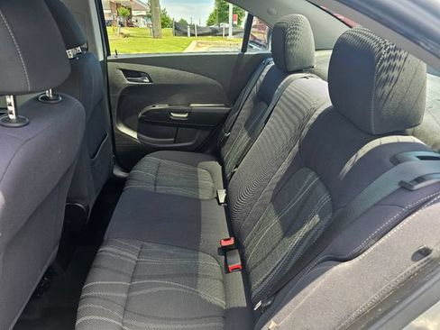 Used 2020 Chevrolet Sonic LT FWD image 15