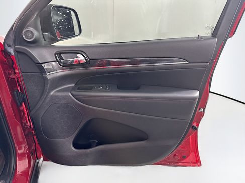 Used 2020 Jeep Grand Cherokee Trailhawk w/ Trailhawk Luxury Group image 35