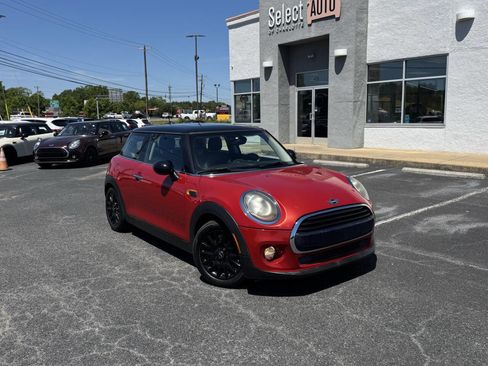 Used 2016 MINI Cooper 2-Door Hardtop FWD image 8