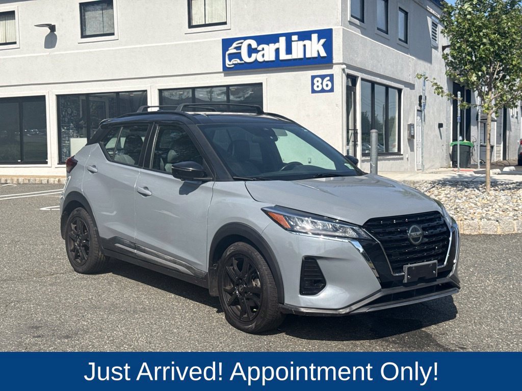 Used 2021 Nissan Kicks SR w/ SR Premium Package FWD image 1