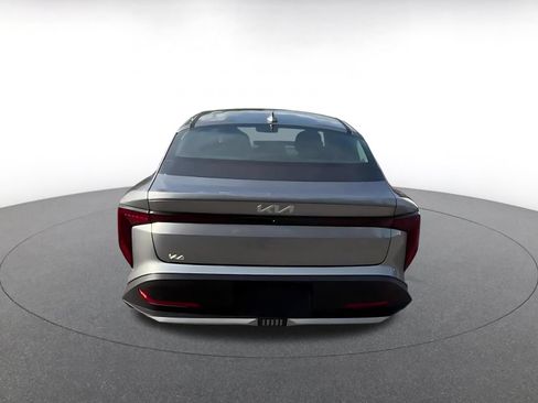 Used 2025 Kia K4 FWD image 4