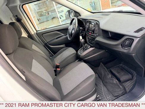Used 2021 RAM ProMaster City Tradesman image 11