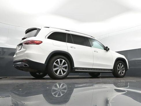 Used 2021 Mercedes-Benz GLS 450 4MATIC image 43