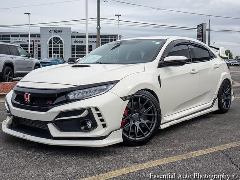 Used 2021 Honda Civic Type R image 2