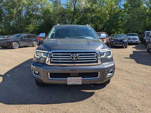 Used 2020 Toyota Sequoia Platinum AWD/4WD image 7