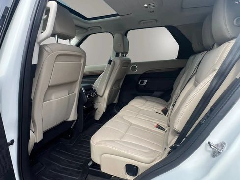 Used 2020 Land Rover Discovery HSE AWD/4WD image 29