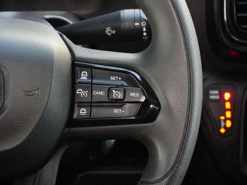 Used 2024 RAM ProMaster 2500 w/ Convenience Group image 16