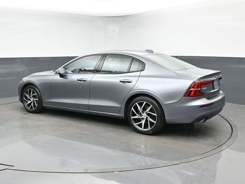 Used 2020 Volvo S60 T5 Momentum w/ Protection Package Premier FWD image 7