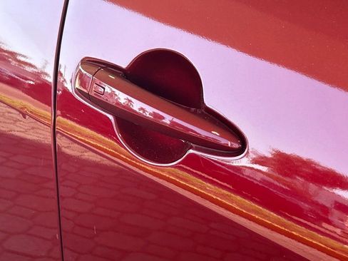 Used 2024 Nissan Sentra SV image 18