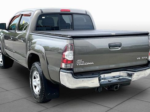 Used 2013 Toyota Tacoma 4x4 Double Cab w/ SR5 Pkg image 12