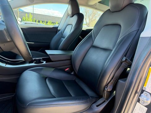 Used 2020 Tesla Model 3 Long Range AWD/4WD image 30