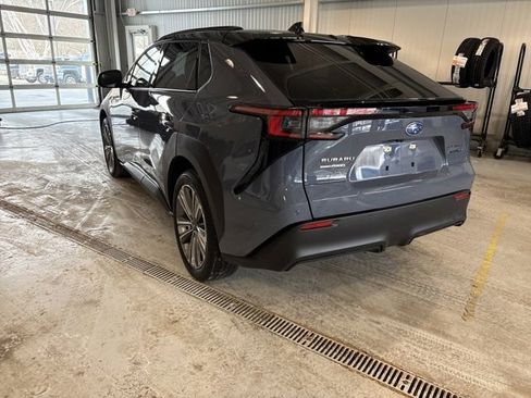 Used 2024 Subaru Solterra Touring image 3