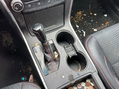 Used 2015 Toyota Camry SE image 29