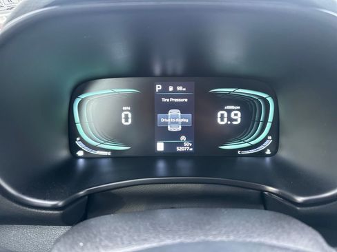 Used 2023 Kia Soul LX image 21