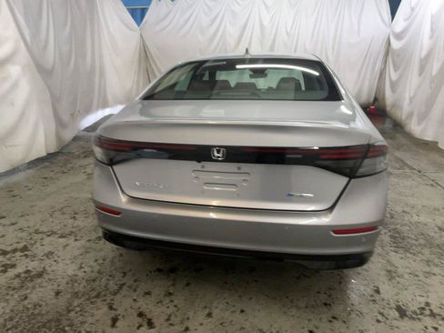 Used 2024 Honda Accord EX-L image 7